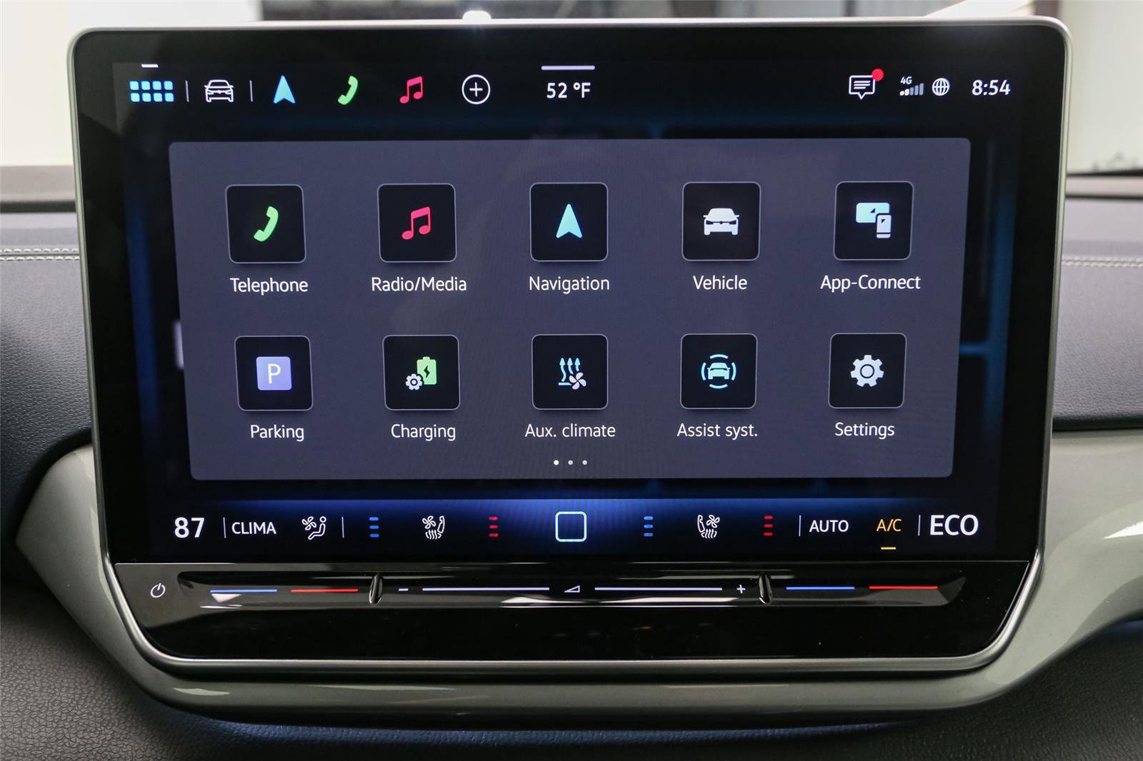 New 2025 Volkswagen ID.4 Pro S Plus AWD/4WD image 17