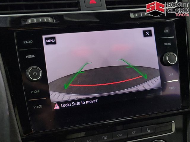 Used 2019 Volkswagen GTI SE FWD image 17