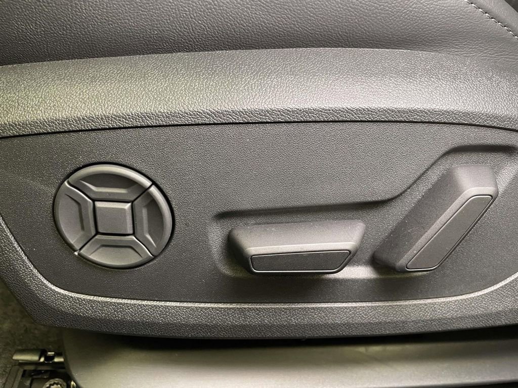 New 2025 Audi S5 Premium Plus image 17