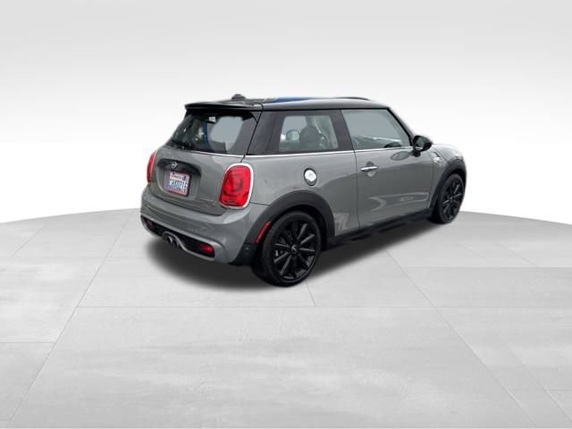 Used 2019 MINI Cooper S w/ Signature Upholstery Package image 7