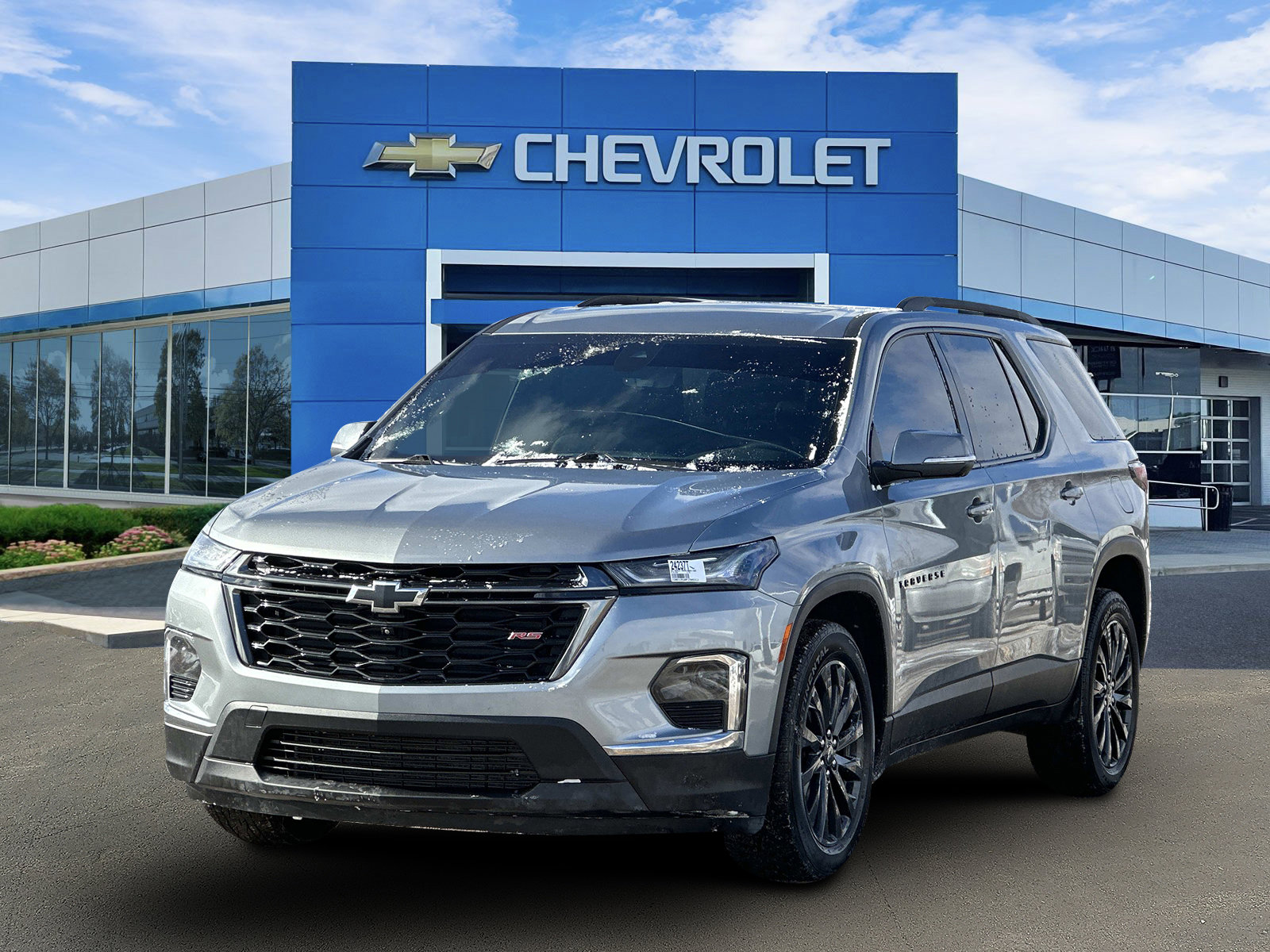 Used 2023 Chevrolet Traverse RS image 6