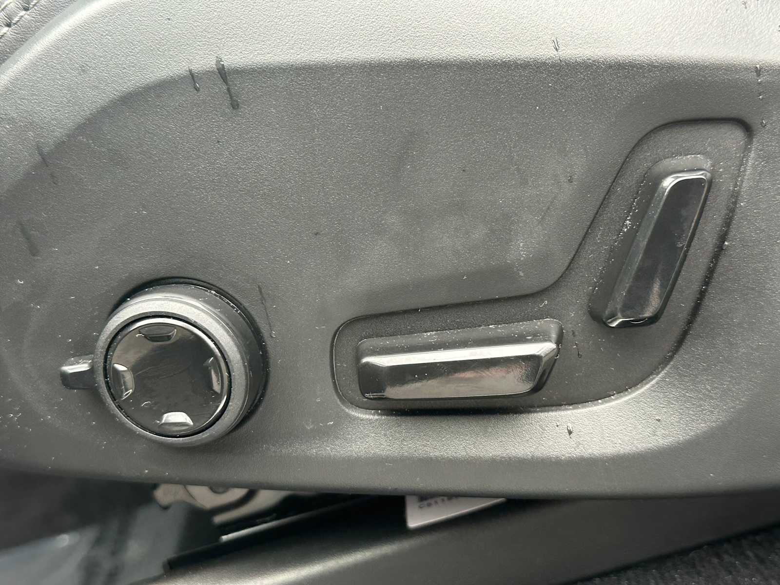 Certified 2024 Volvo XC90 T8 Ultimate image 23