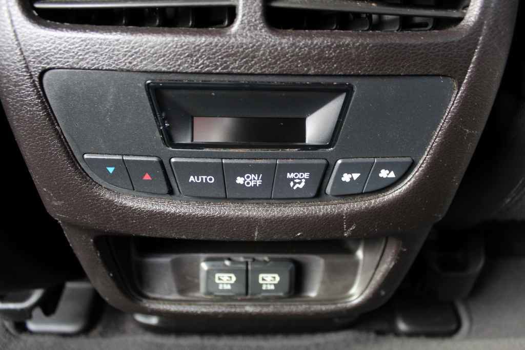 Used 2017 Acura MDX FWD image 31