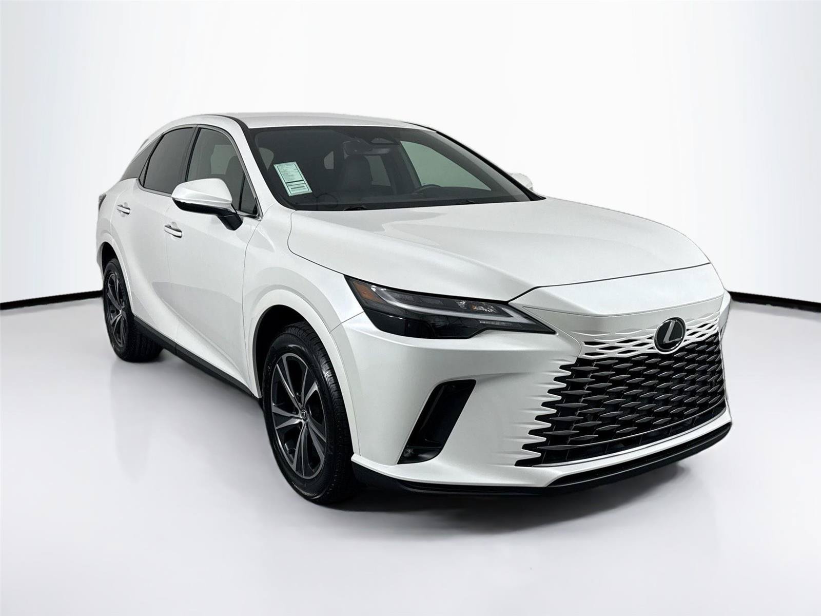 Used 2024 Lexus RX 350 FWD w/ Technology Package image 9