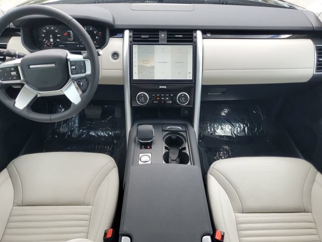 Certified 2025 Land Rover Discovery S AWD/4WD image 13