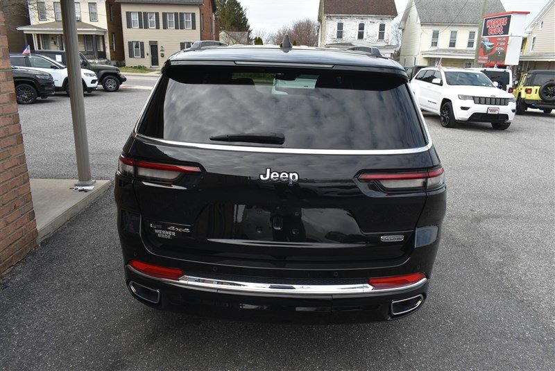 Used 2023 Jeep Grand Cherokee L Overland AWD/4WD image 5