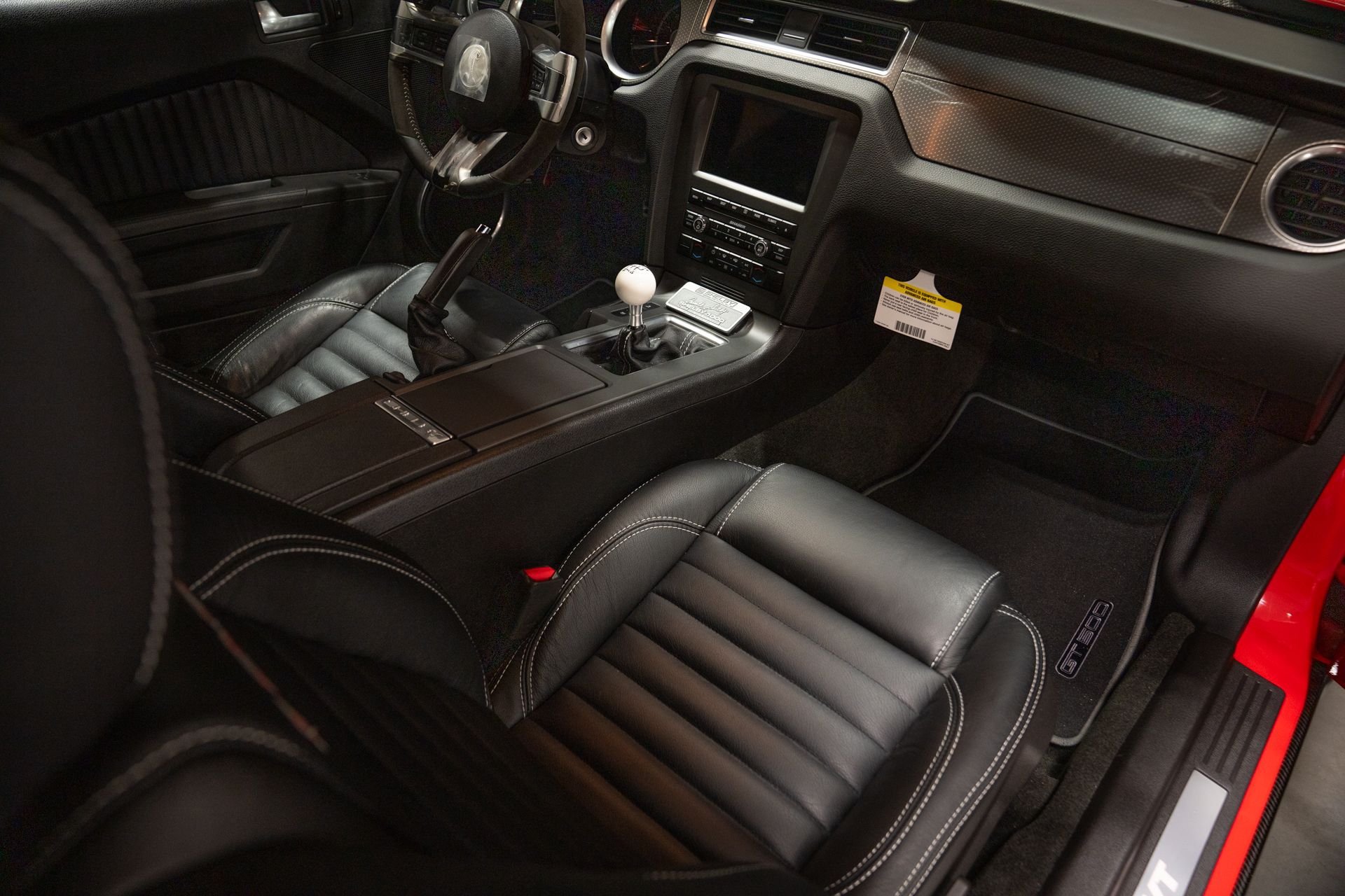 Used 2012 Ford Mustang Shelby GT500 w/ Electronics Pkg RWD image 33