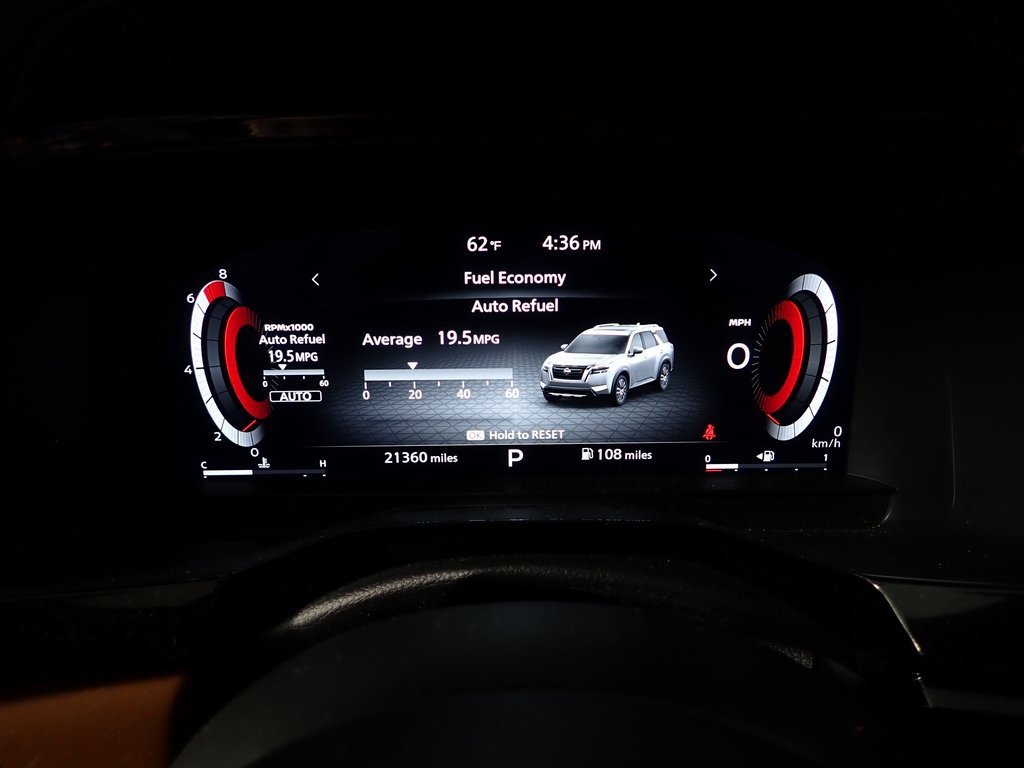 Used 2024 Nissan Pathfinder Platinum image 25