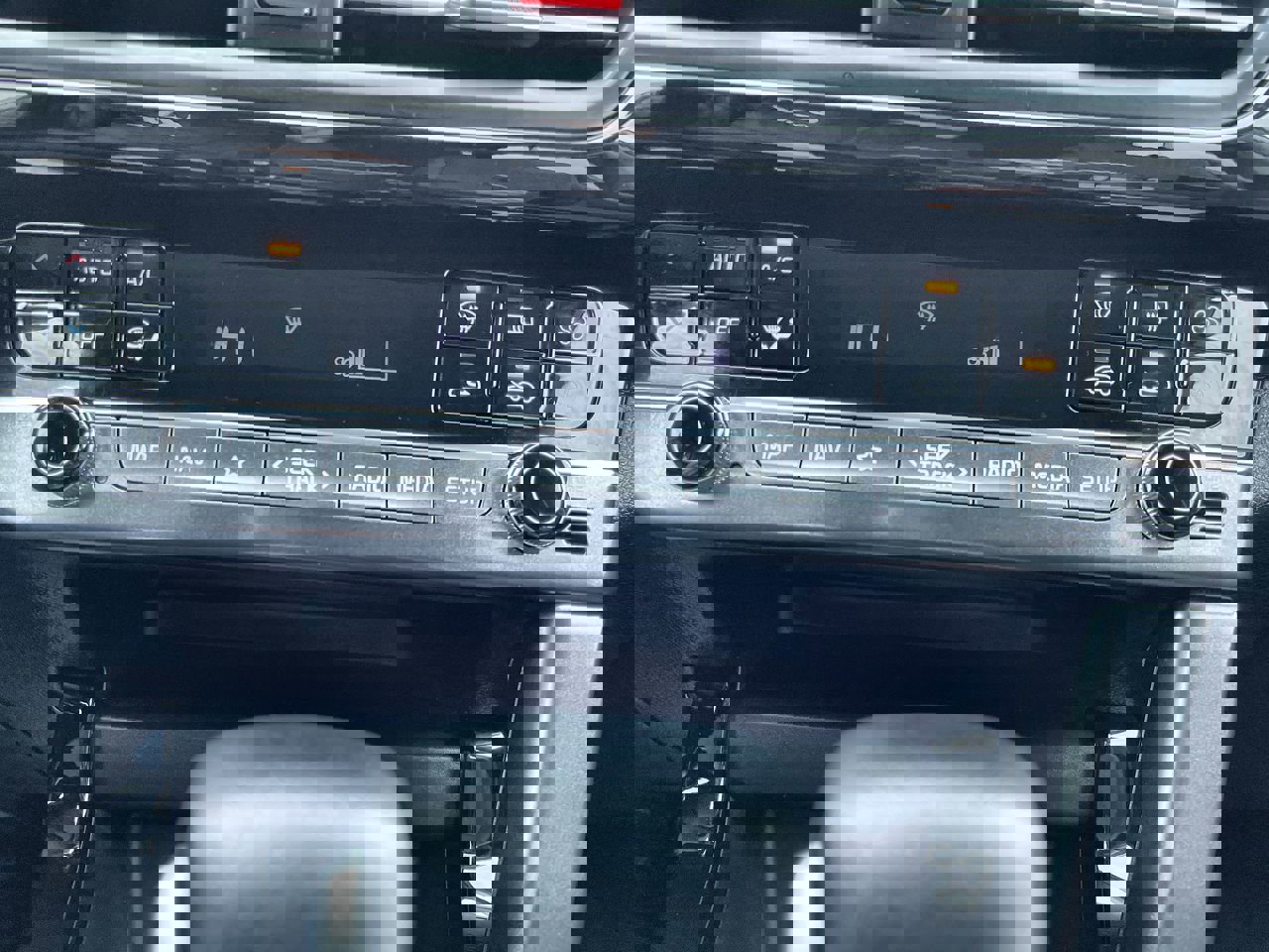 Certified 2024 Kia Seltos X-Line image 16