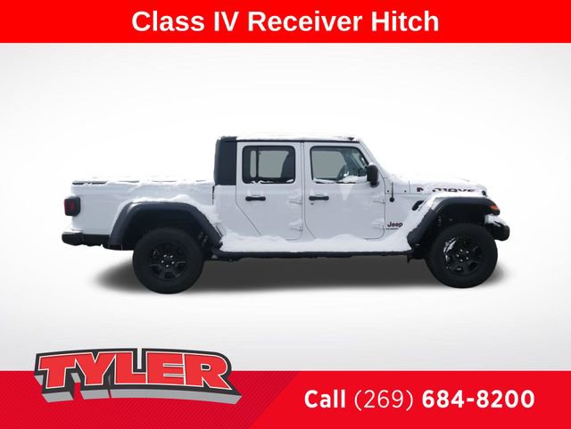 Certified 2022 Jeep Gladiator Mojave w/ Cold Weather Group image 9