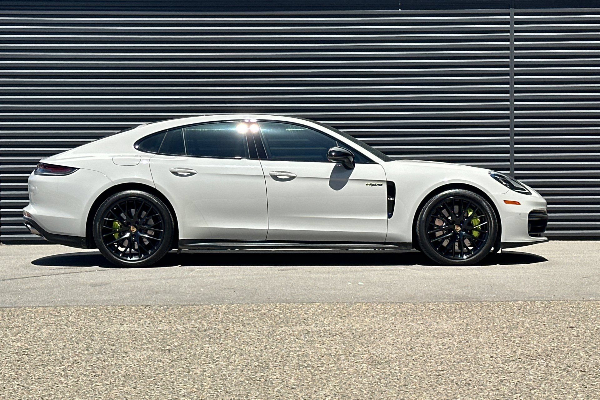 Certified 2022 Porsche Panamera 4S AWD/4WD image 9