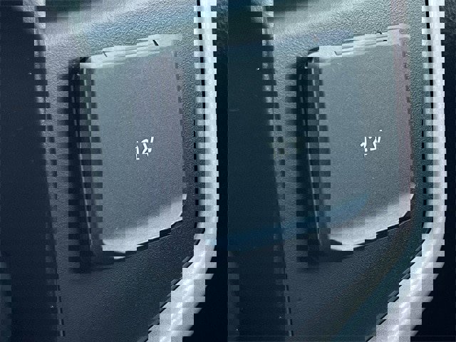 Used 2023 Ford Expedition Max Limited image 21