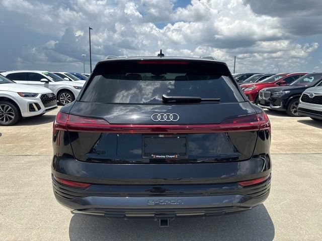 Used 2024 Audi Q8 e-tron Premium Plus w/ Premium Plus Package AWD/4WD image 4