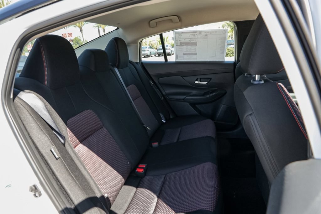 New 2027 Nissan Sentra SR FWD image 21