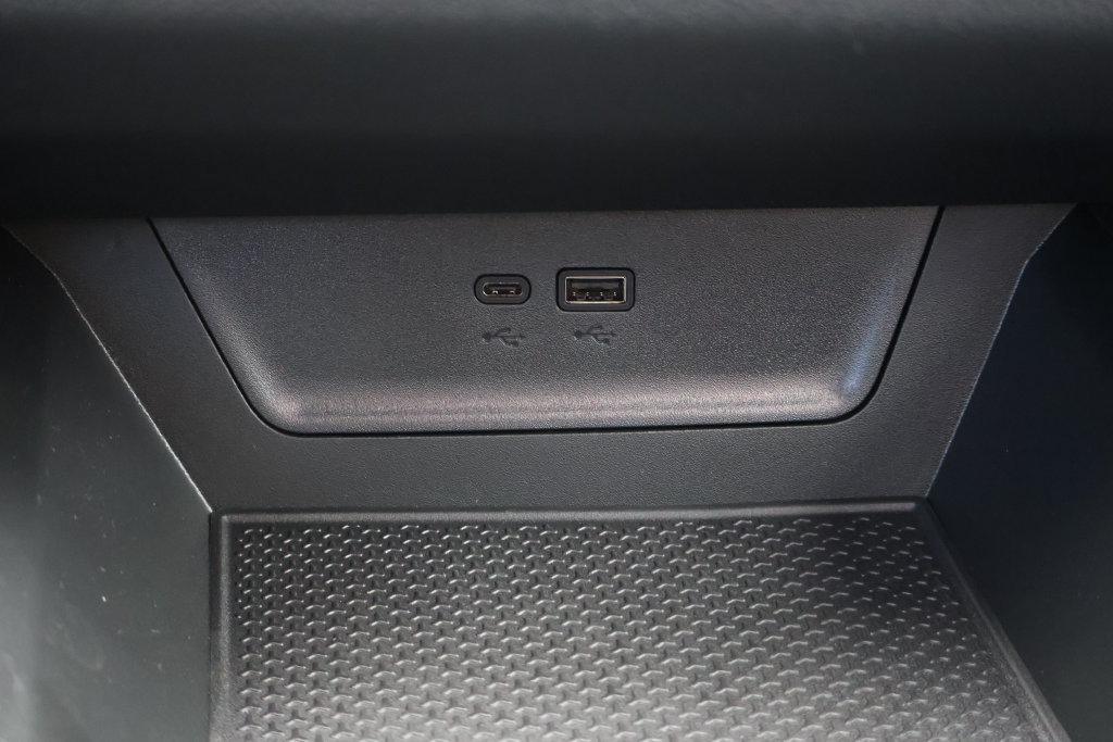 New 2027 Chevrolet Equinox RS AWD/4WD image 33