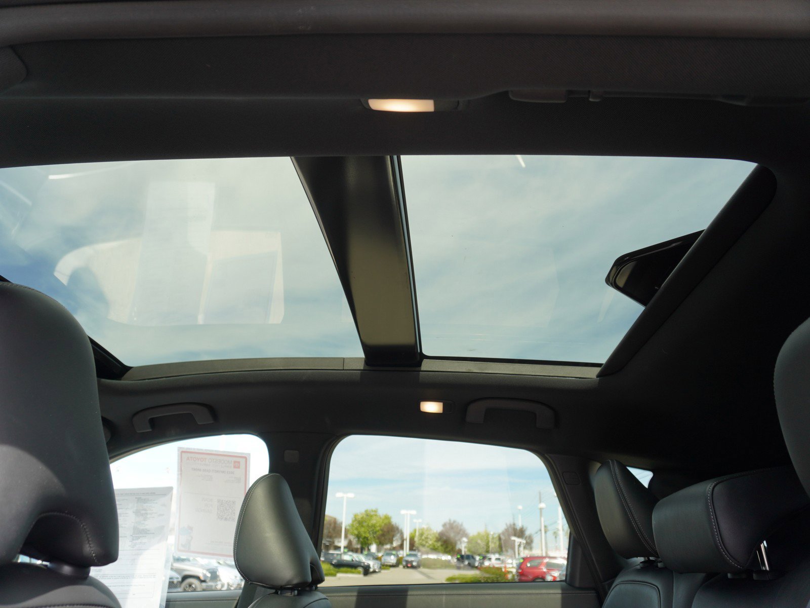 Used 2023 INFINITI QX50 Sport image 15