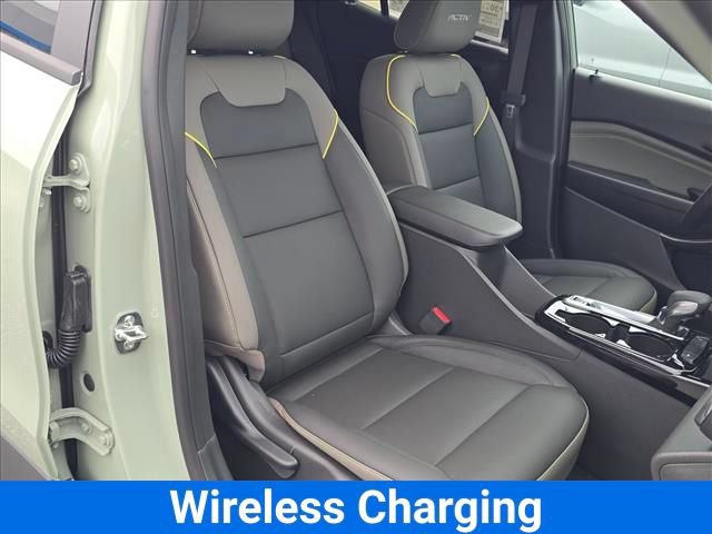 New 2026 Chevrolet Trax ACTIV w/ Sunroof Package FWD image 17