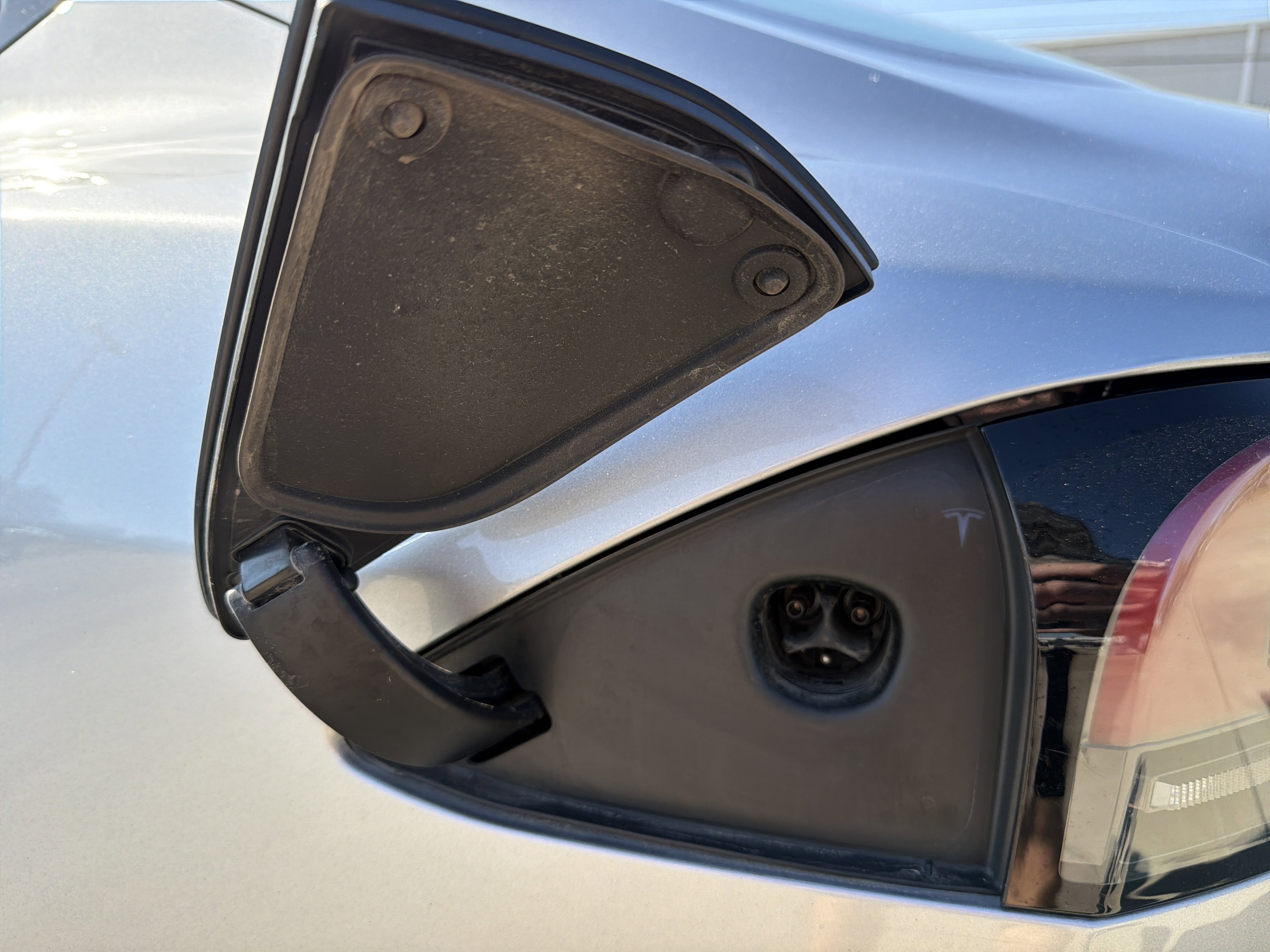 Used 2024 Tesla Model S AWD/4WD image 44