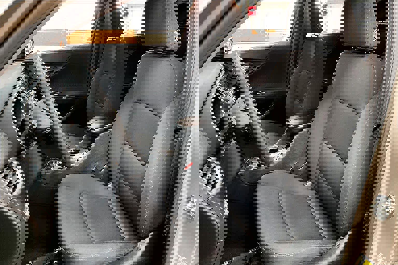 Used 2023 Chevrolet Malibu LT image 27