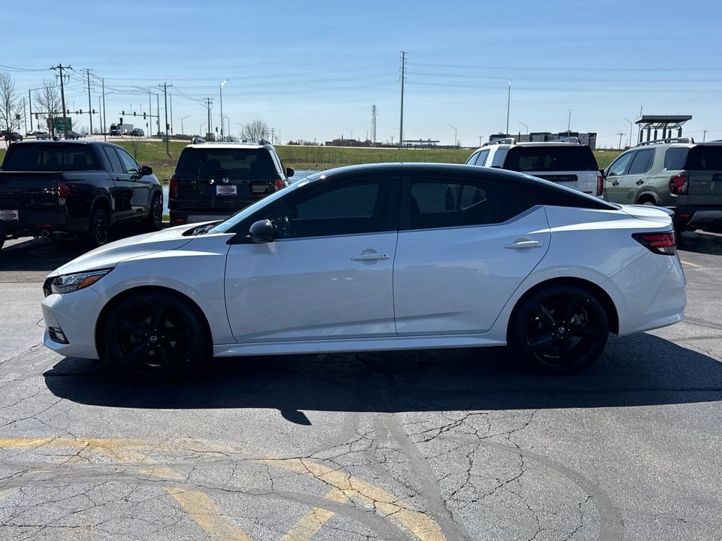 Used 2023 Nissan Sentra SR w/ Midnight Edition Package image 8