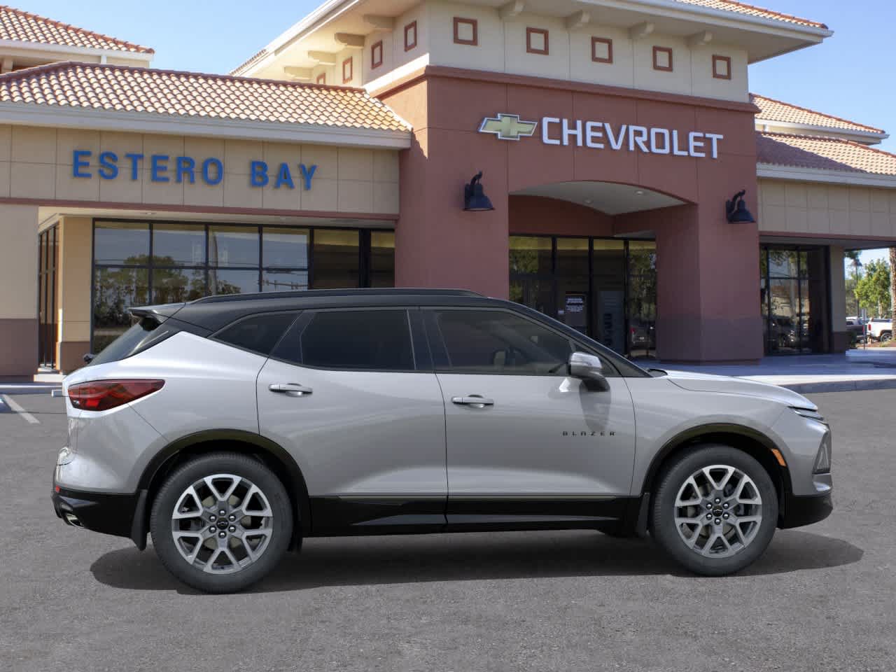 New 2026 Chevrolet Blazer RS w/ Driver Confidence II Package FWD image 5