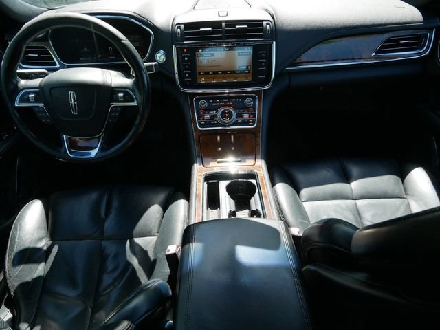 Used 2017 Lincoln Continental Select FWD image 13