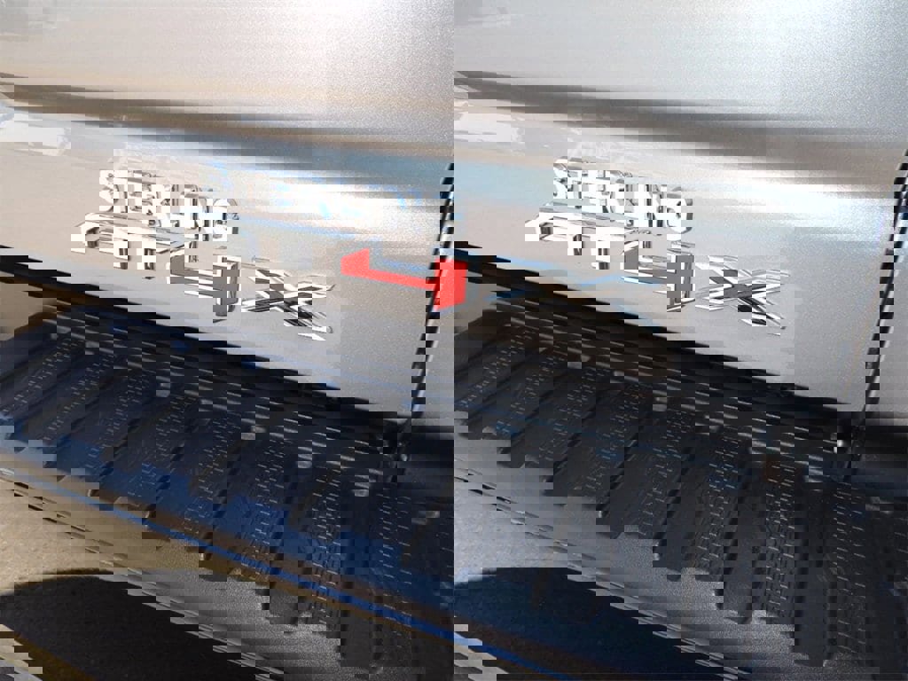 Certified 2025 GMC Sierra 2500 AT4X image 12