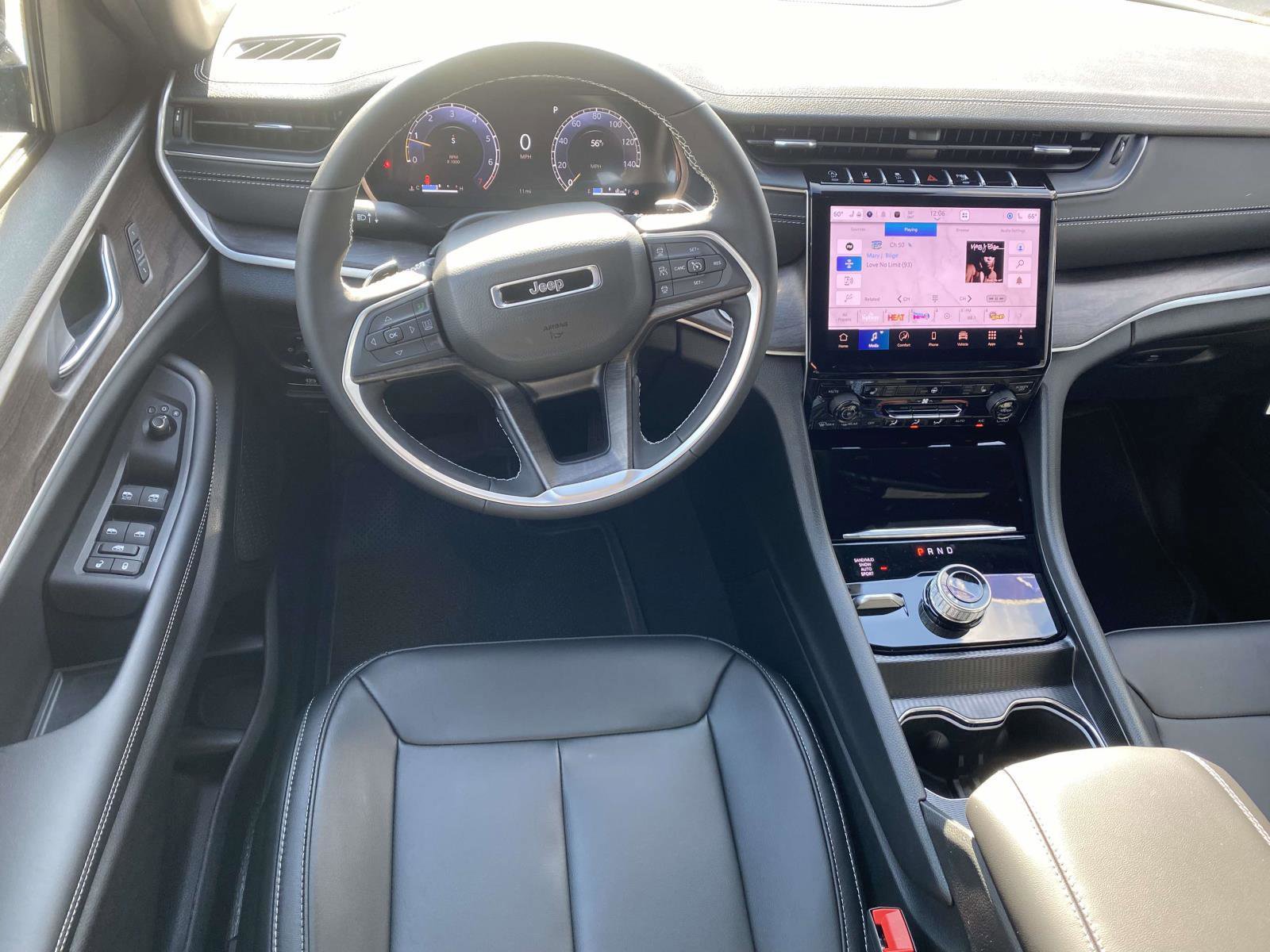 New 2025 Jeep Grand Cherokee Limited image 19