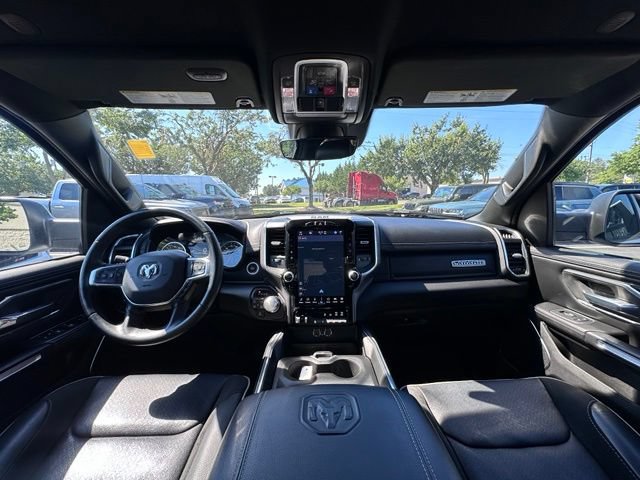 Used 2023 RAM 1500 Laramie AWD/4WD image 3