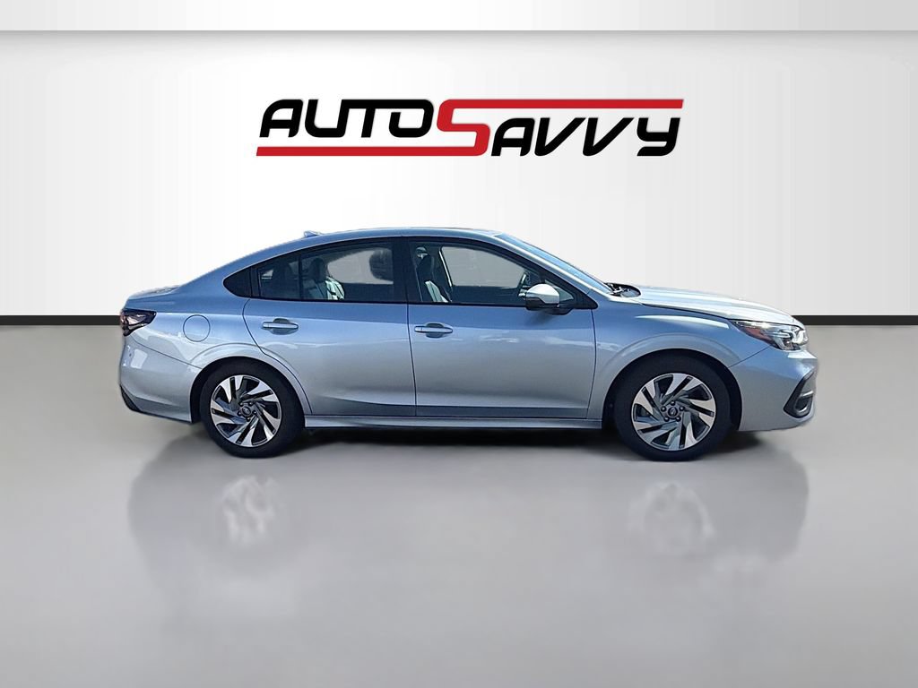 Used 2025 Subaru Legacy Limited AWD/4WD image 8