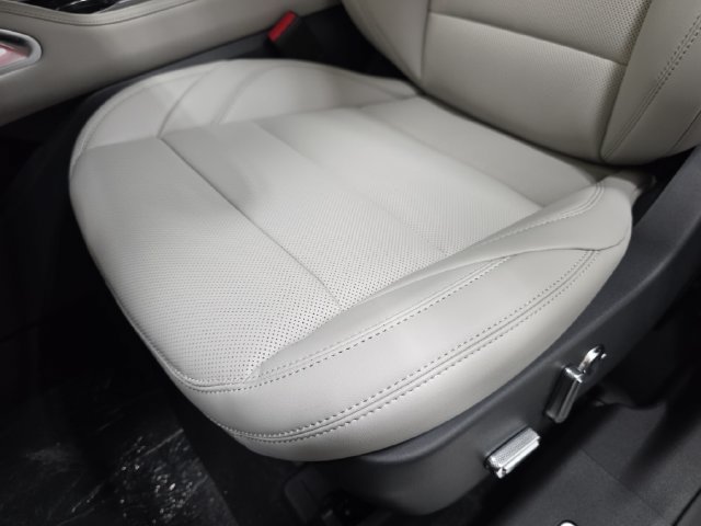 New 2026 Lincoln Nautilus Premier AWD/4WD image 25