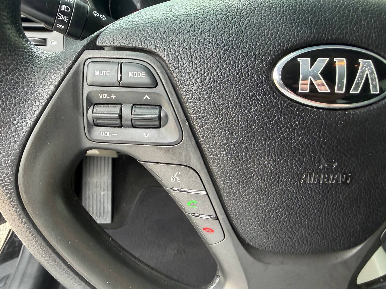 Used 2016 Kia Forte LX w/ LX Popular Plus Package FWD image 19