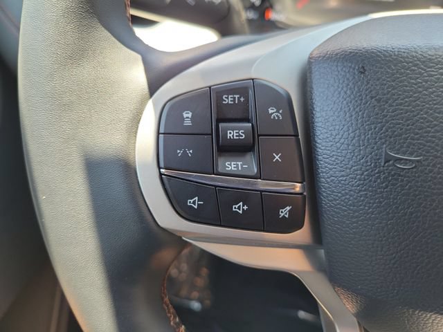 Used 2026 Ford Explorer Active w/ Active Comfort Package RWD image 5