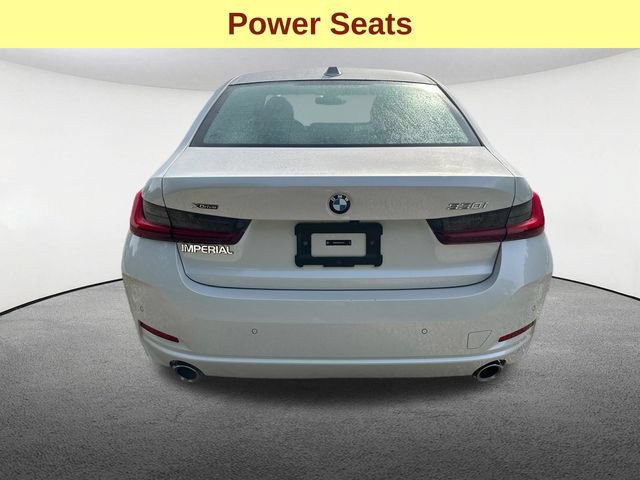 Used 2026 BMW 330i xDrive Sedan AWD/4WD image 11