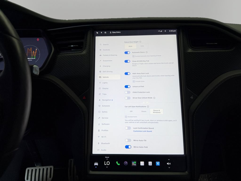 Used 2021 Tesla Model X Performance AWD/4WD image 24