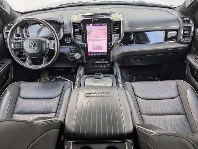 Used 2025 RAM 1500 Limited AWD/4WD image 16