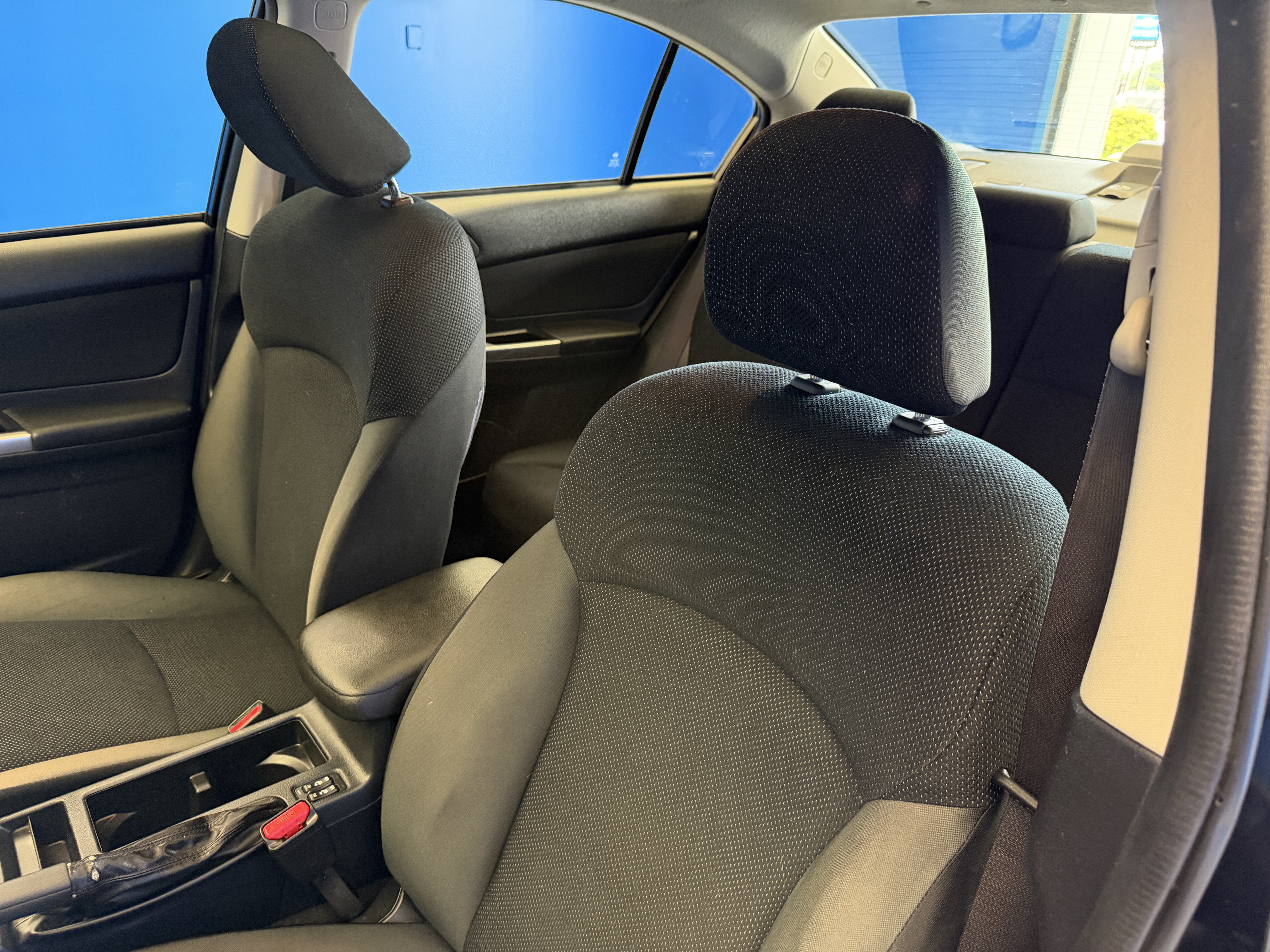 Used 2015 Subaru Impreza 2.0i Premium AWD/4WD image 12