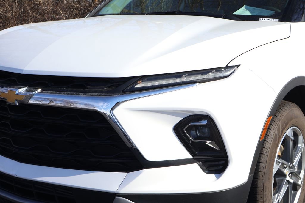 Certified 2023 Chevrolet Blazer LT image 3