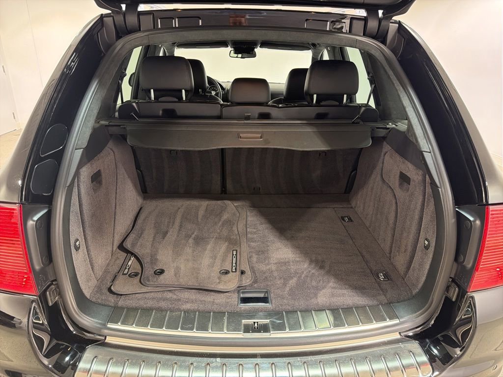 Used 2006 Porsche Cayenne Turbo AWD/4WD image 29