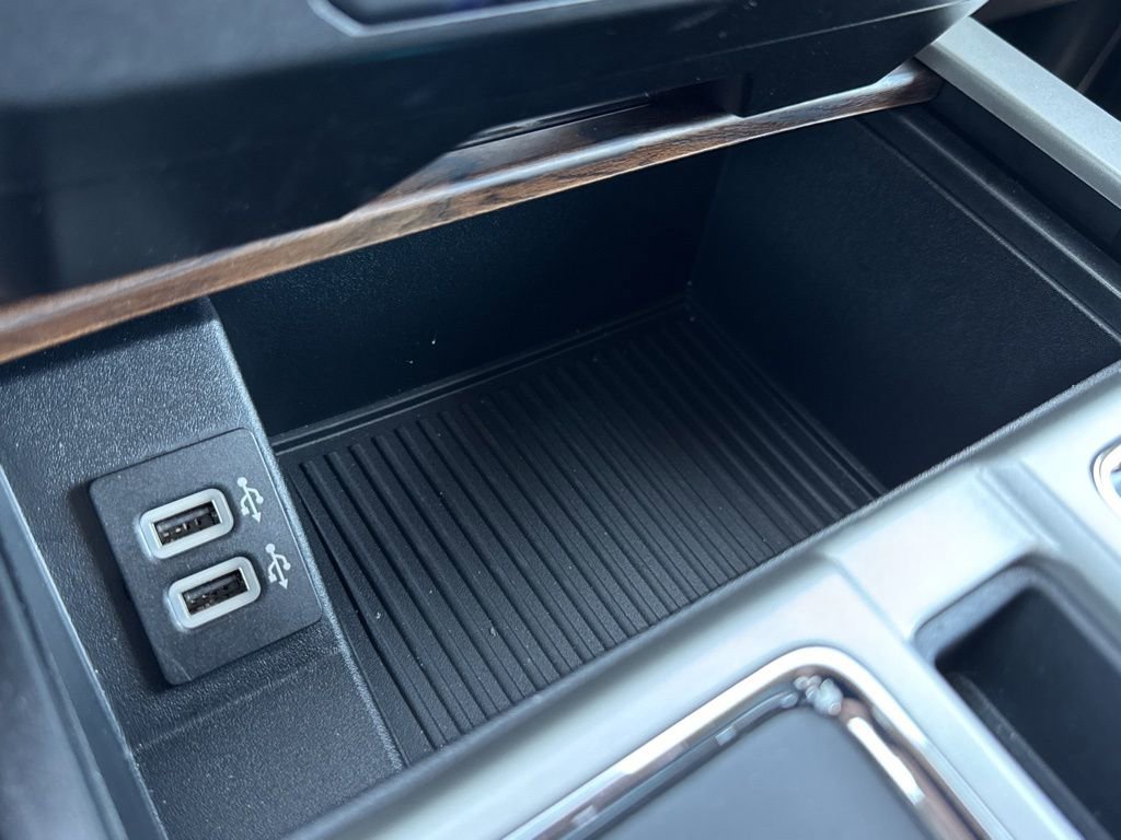 Used 2019 Ford F150 Lariat w/ Trailer Tow Package AWD/4WD image 16