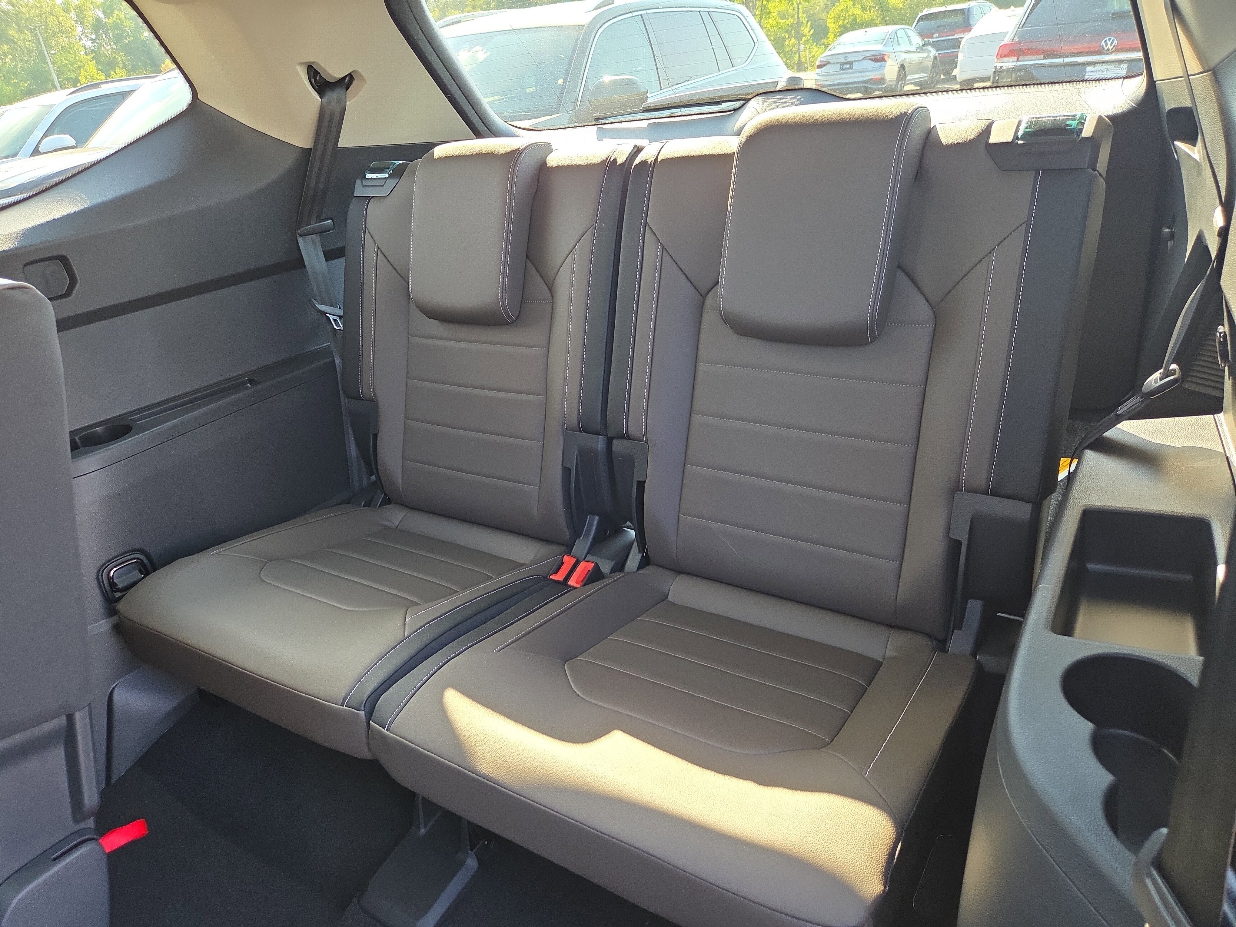 New 2026 Volkswagen Atlas SEL image 7