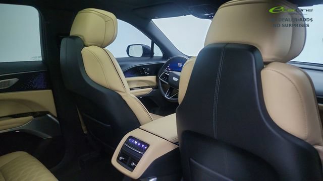 Used 2024 Cadillac Lyriq Luxury w/ Nappa Leather Package RWD image 29