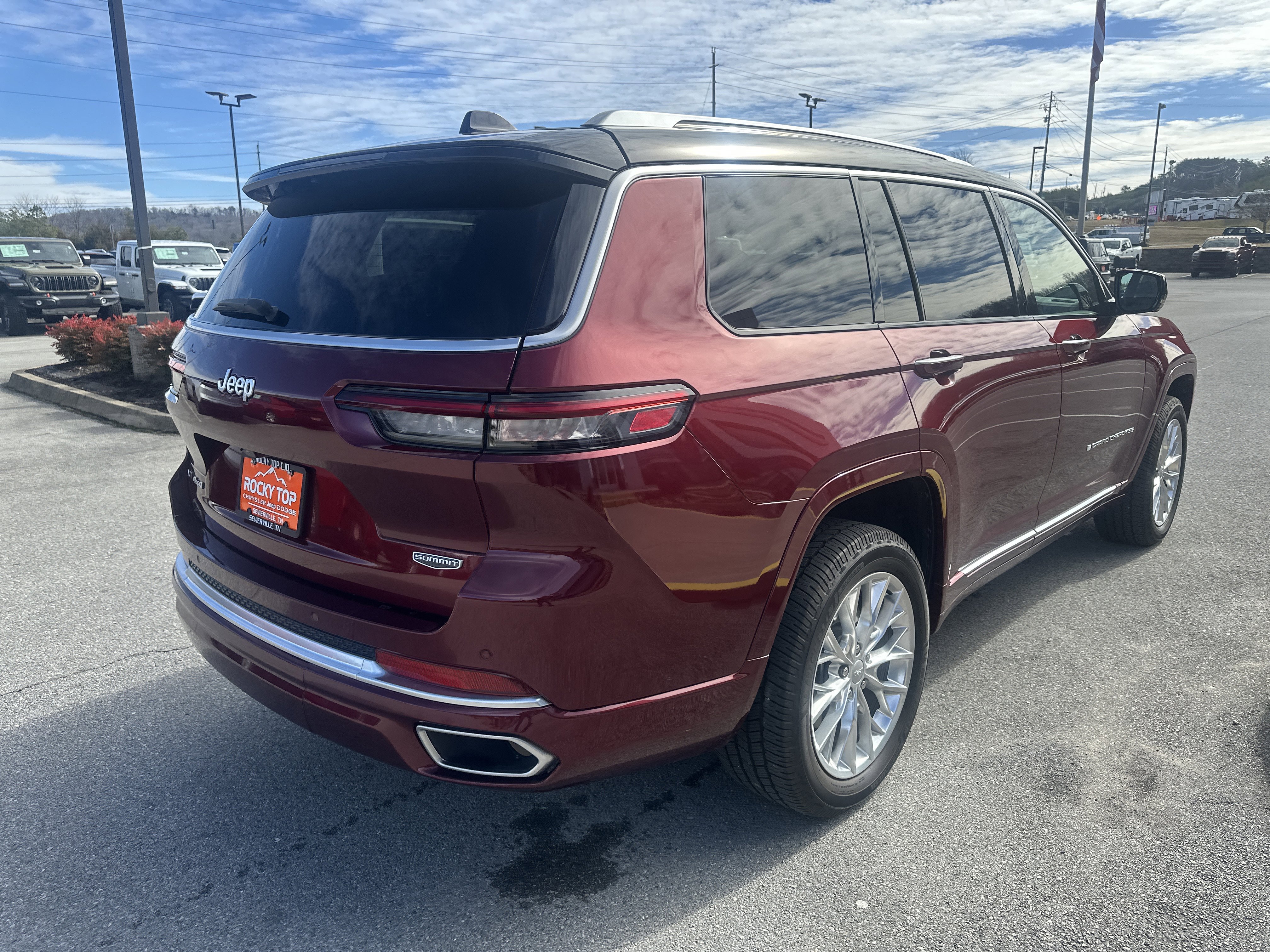 Used 2021 Jeep Grand Cherokee L Summit w/ Luxury Tech Group V image 7