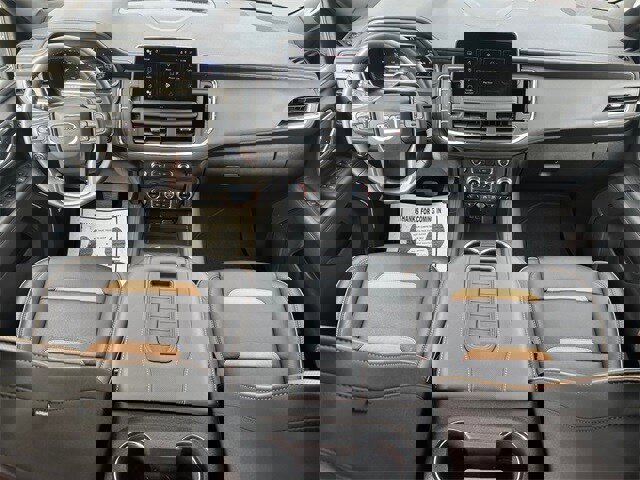 Used 2024 GMC Yukon AT4 image 10