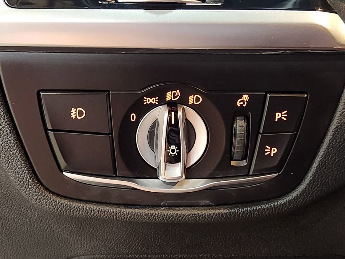 Used 2020 BMW X4 M40i w/ Premium Package image 40