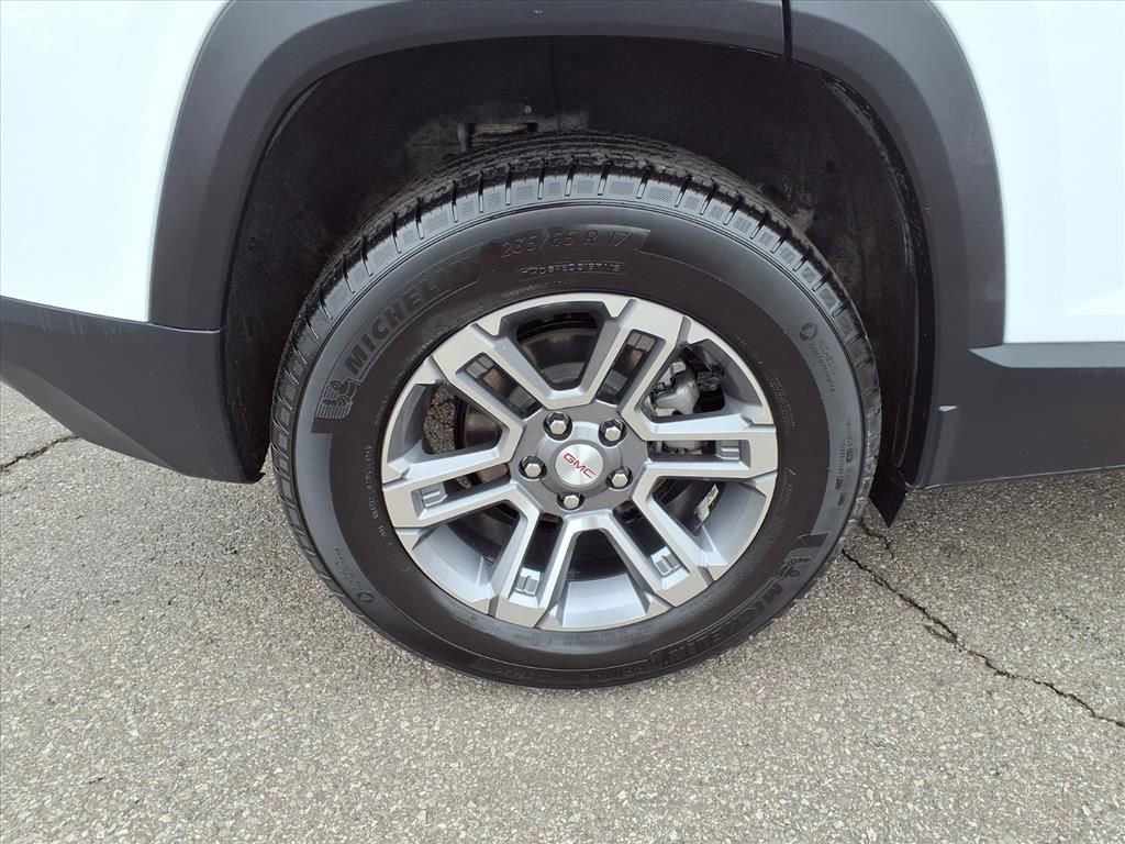 Certified 2025 GMC Terrain Elevation image 35