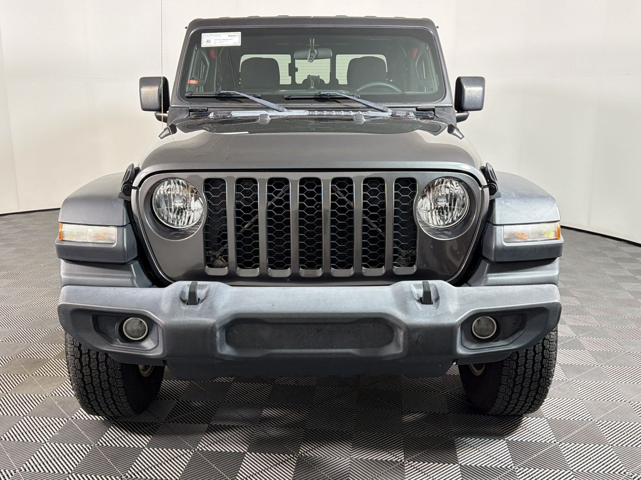 Used 2020 Jeep Gladiator Sport AWD/4WD image 5