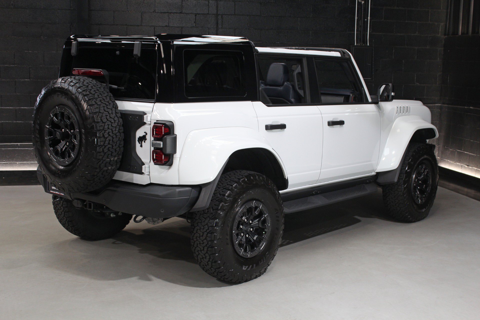 Used 2024 Ford Bronco Raptor w/ Interior Carbon Fiber Pack 6 AWD/4WD image 14