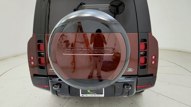 Used 2023 Land Rover Defender 130 First Edition AWD/4WD image 29