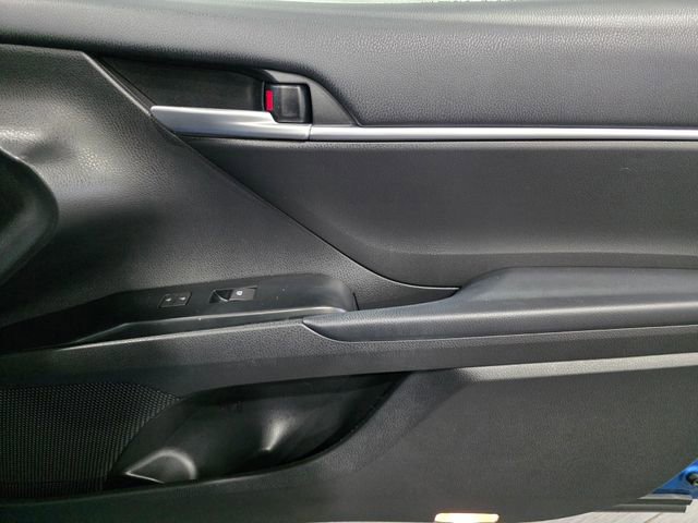 Used 2019 Toyota Camry LE image 13